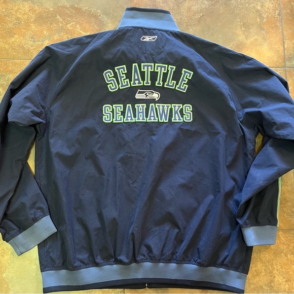 NFL Seattle Seahawks Reebok Jacket. XL. Embroidered logos. Navy - Picture 1 of 9